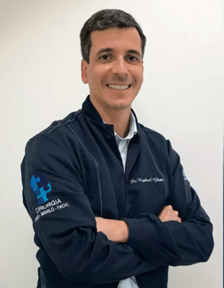 Dr. Raphael Ghetti — equipe da Clínica Eduardo Gama, São José dos Campos